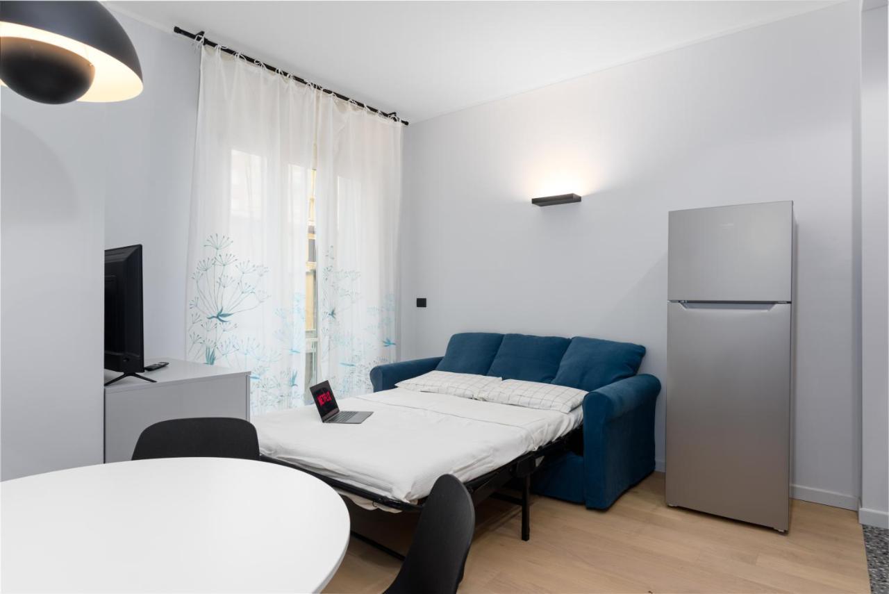 Centro Torino Elegante E Moderno Bilocale Apartment Luaran gambar