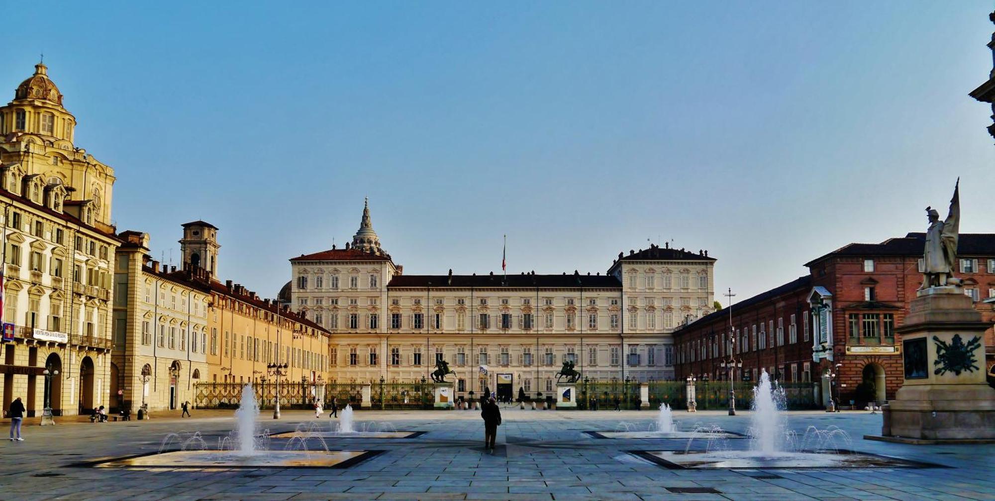 Centro Torino Elegante E Moderno Bilocale Apartment Luaran gambar